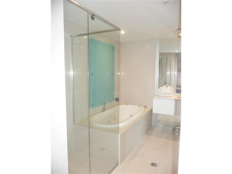 Unit 1408 Q1, 9 Hamilton Avenue, Surfers Paradise QLD 4217