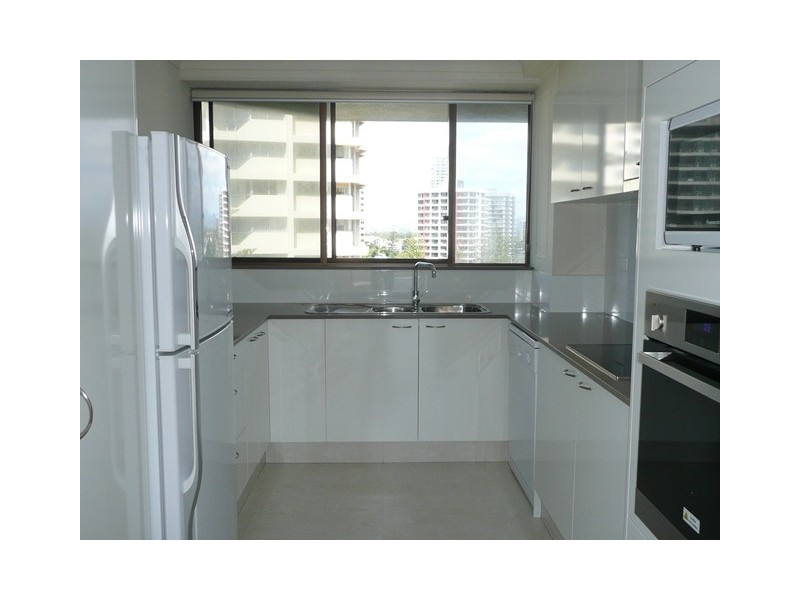 5 Enderley Avenue, Surfers Paradise QLD 4217