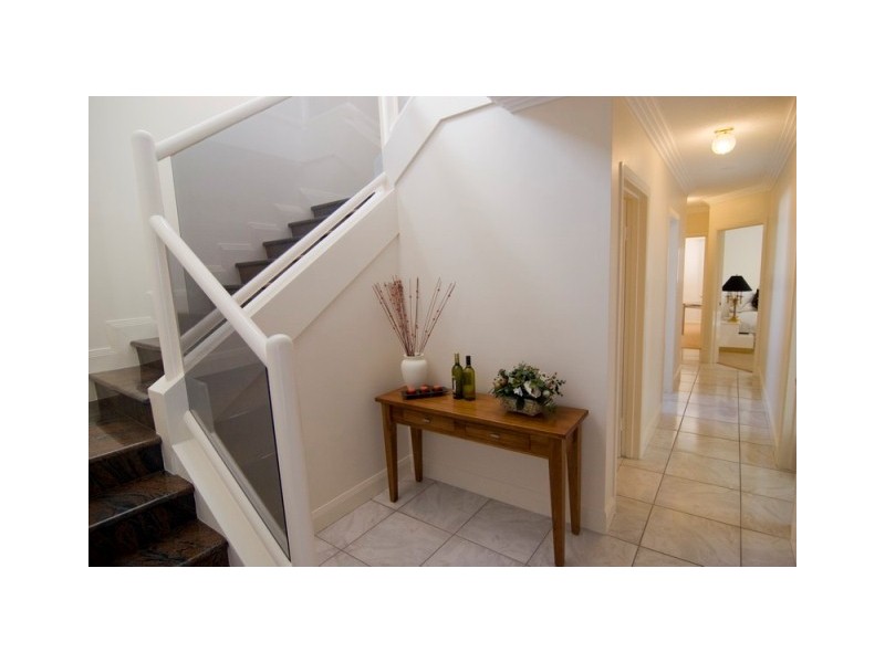 6/56 Paradise Island, Surfers Paradise QLD 4217