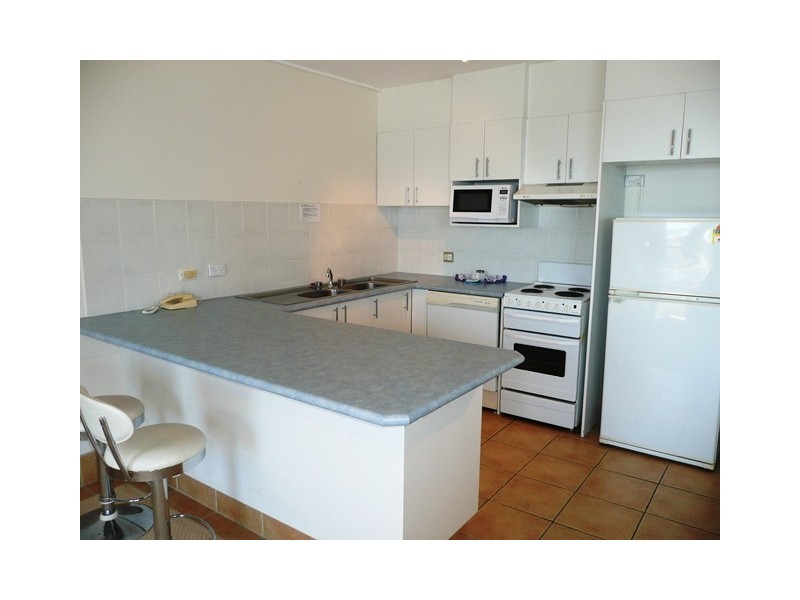 154 Th Esplanade, Surfers Paradise QLD 4217