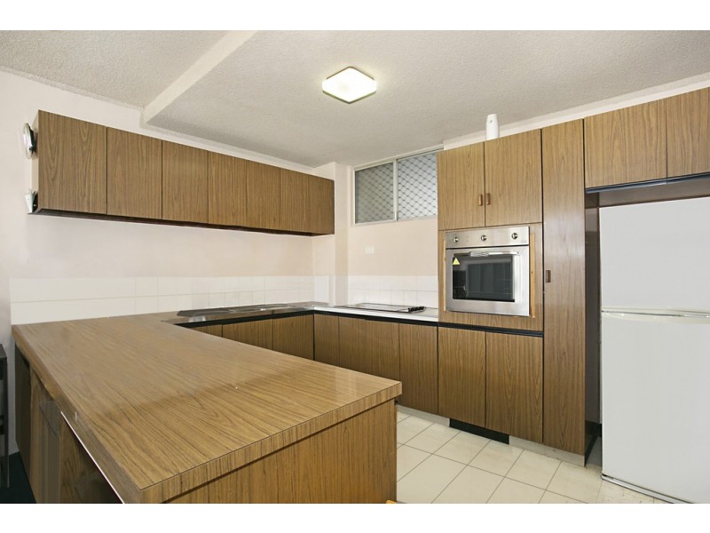 11 Paradise Island, Surfers Paradise QLD 4217