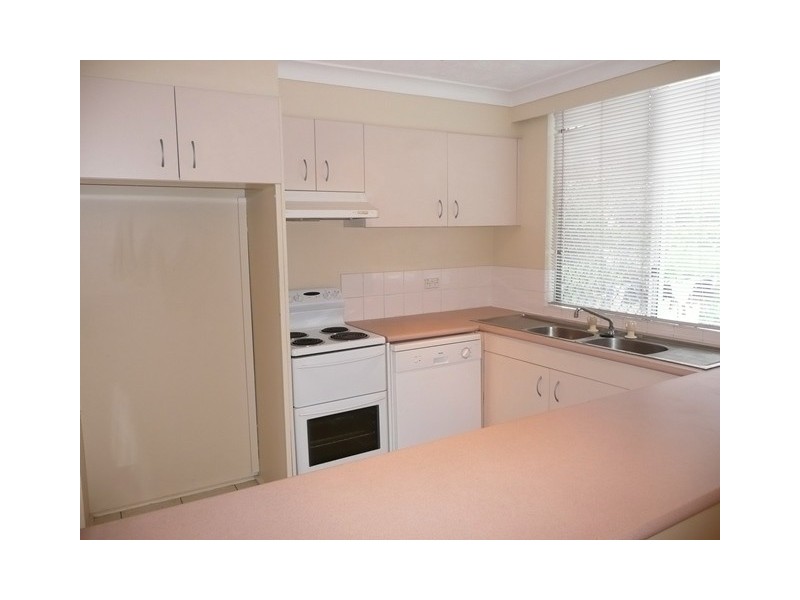 220 Surf Pde, Surfers Paradise QLD 4217