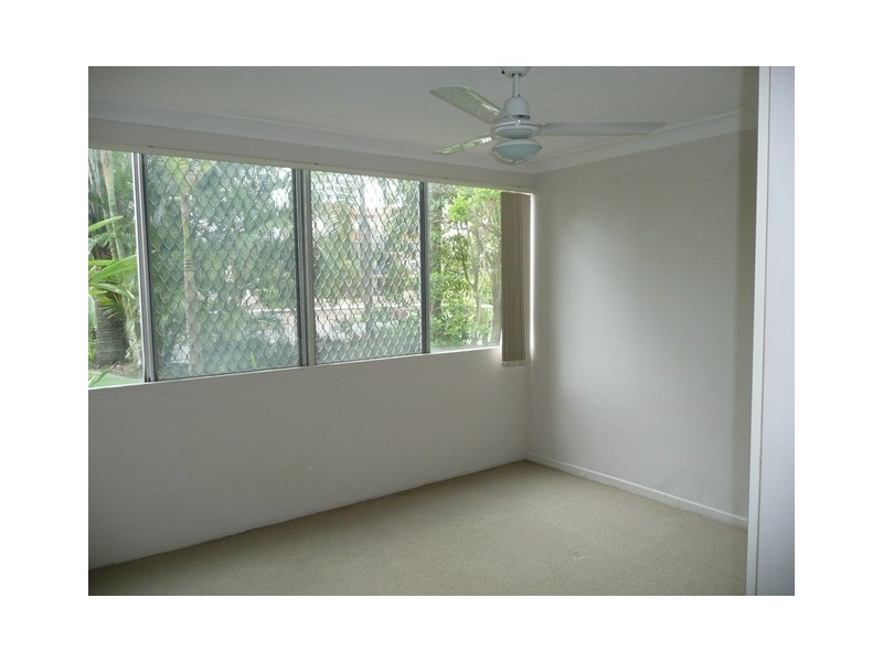 220 Surf Pde, Surfers Paradise QLD 4217