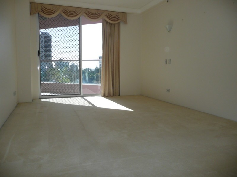 Unit 22 Grand Mariner, 12 Commodore Drive, Paradise Waters QLD 4217