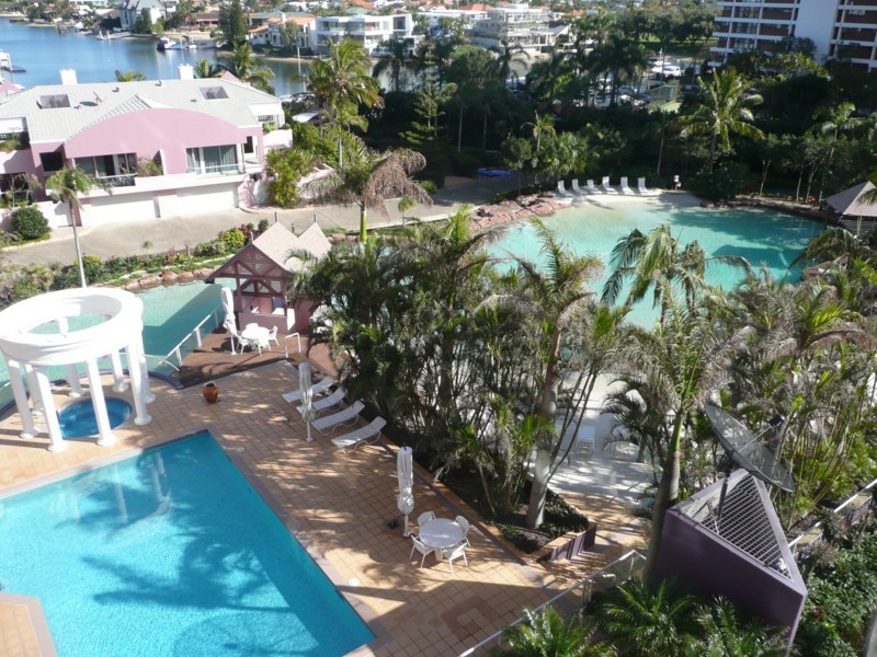 Unit 22 Grand Mariner, 12 Commodore Drive, Paradise Waters QLD 4217