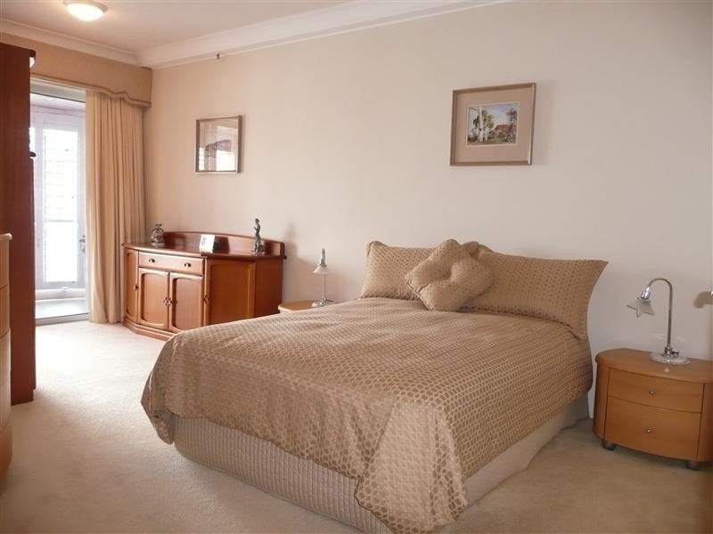 Unit 51 Grand Mariner, 12 Commodore Drive, Paradise Waters QLD 4217