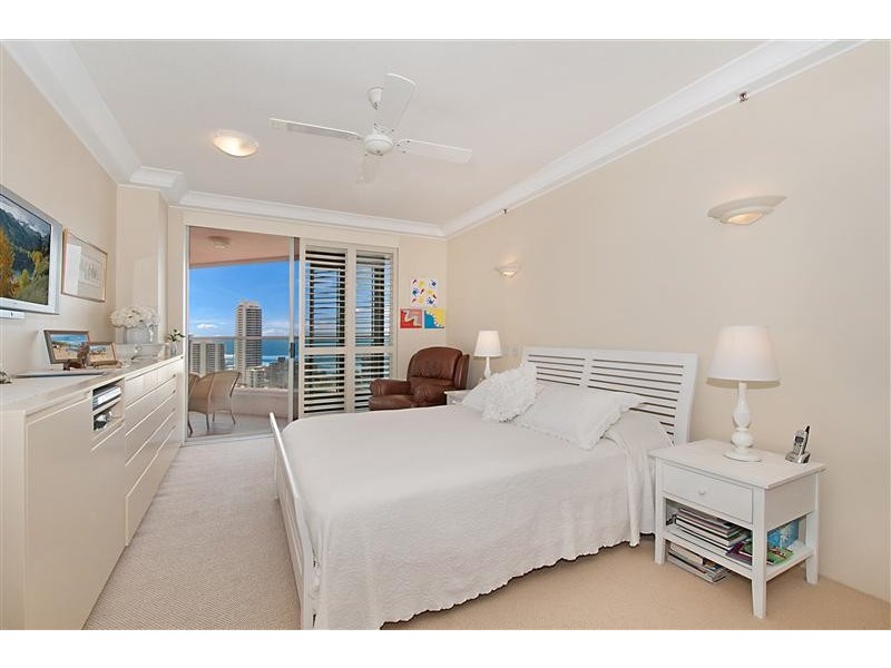Unit 106 Grand Mariner, 12 Commodore Drive, Paradise Waters QLD 4217