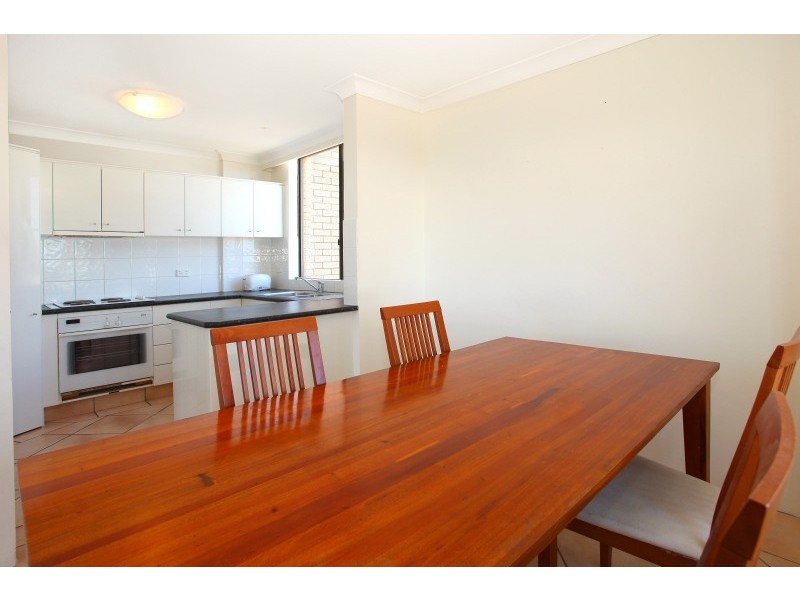 Unit 301 Oak Lodge, 3 Oak Avenue, Surfers Paradise QLD 4217