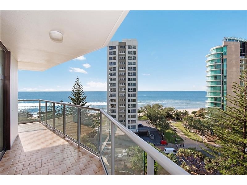 Unit 8F Peninsula, 5 Clifford Street, Surfers Paradise QLD 4217