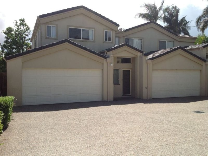 117 Eugaree Street, Southport QLD 4215