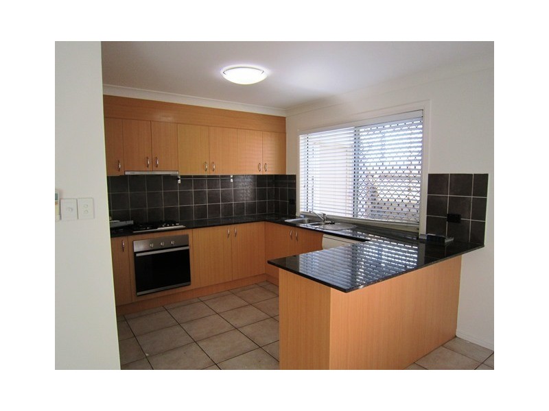 117 Eugaree Street, Southport QLD 4215