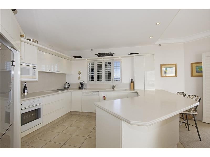 Unit 132 Atlantis West, 2 Admiralty Drive, Paradise Waters QLD 4217