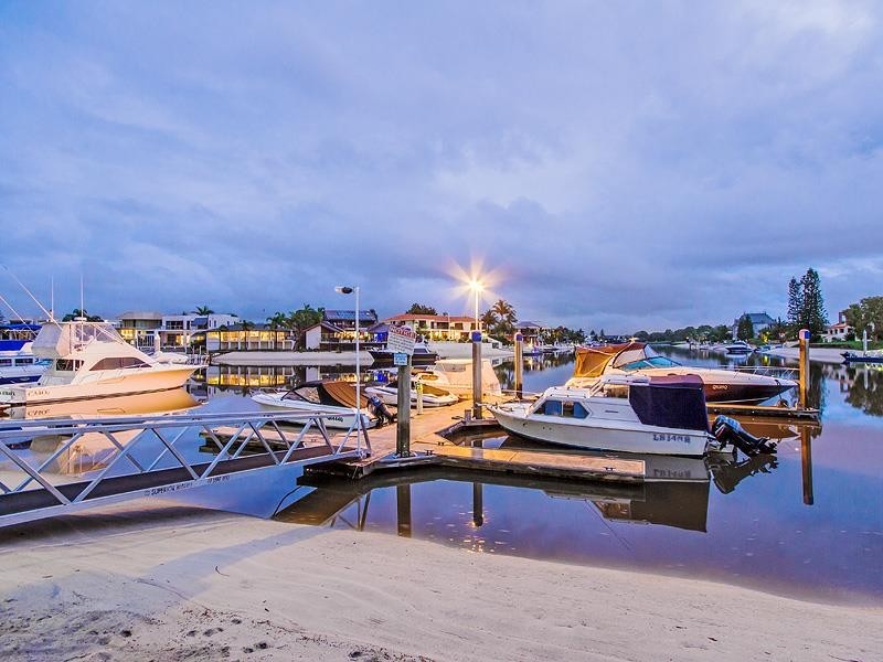 Unit 25 Kings Row South, 18 Commodore Drive, Paradise Waters QLD 4217