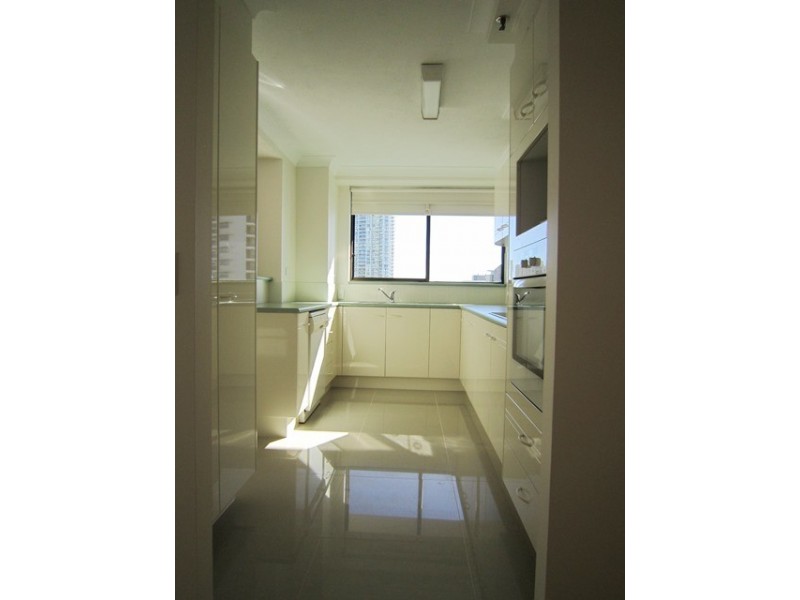 5 Enderley Avenue, Surfers Paradise QLD 4217