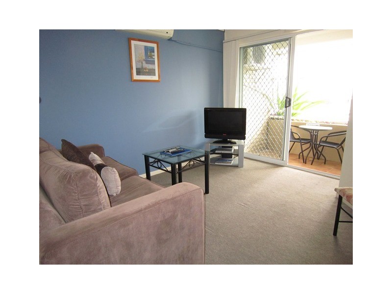 43 Cypress Avenue, Surfers Paradise QLD 4217