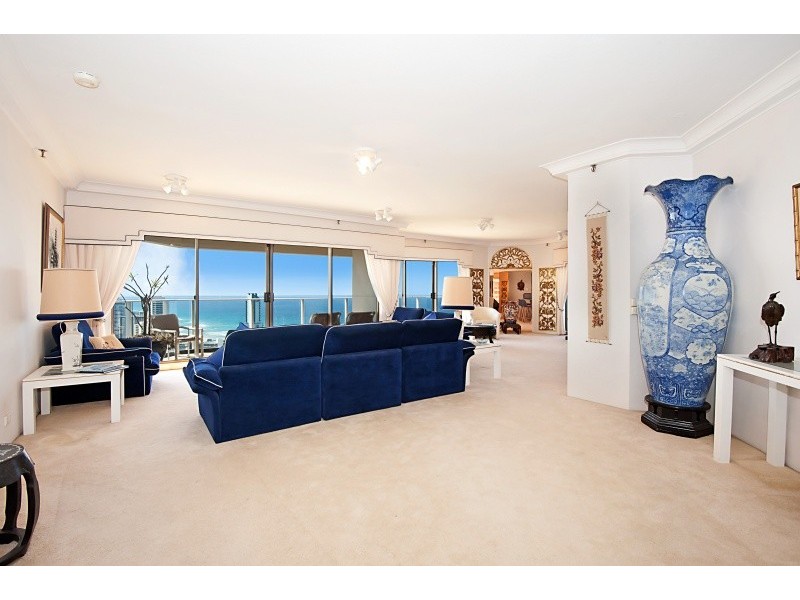 Unit 177 Atlantis East, 2 Admiralty Drive, Paradise Waters QLD 4217