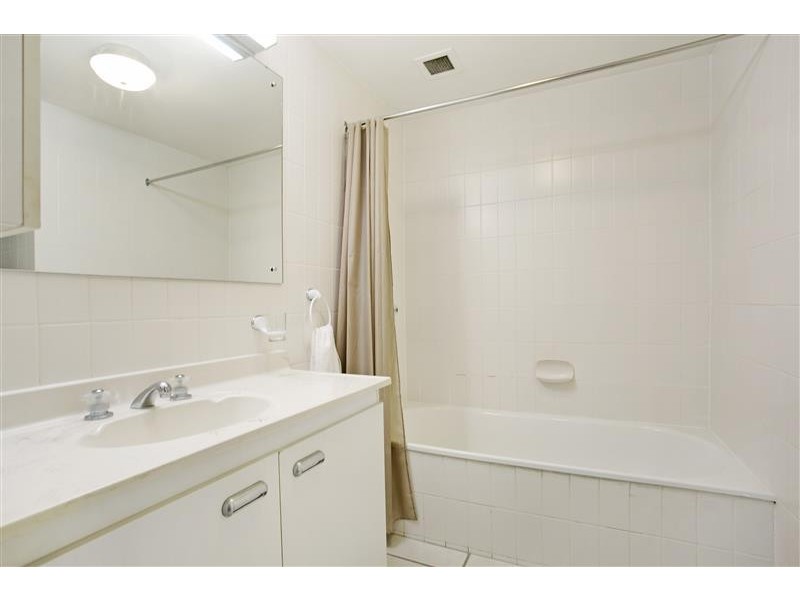 Unit 1504 (15D) Allunga, 3 Hanlan Street, Surfers Paradise QLD 4217