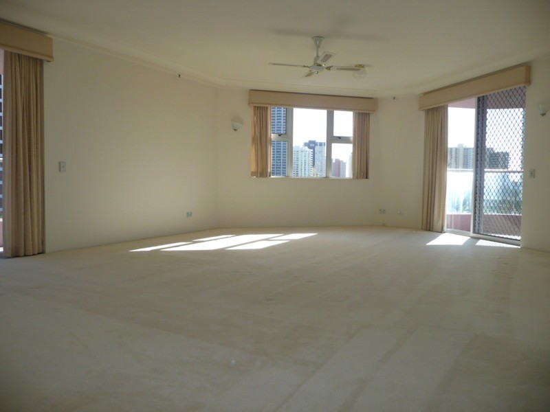 Unit 22 Grand Mariner, 12 Commodore Drive, Paradise Waters QLD 4217