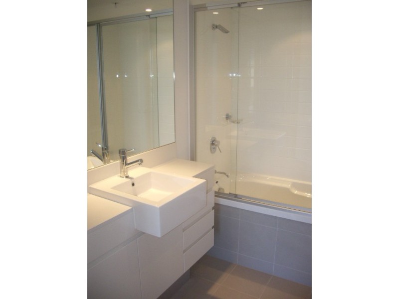 Unit 21106 Southport Central, 9 Lawson Street, Southport QLD 4215