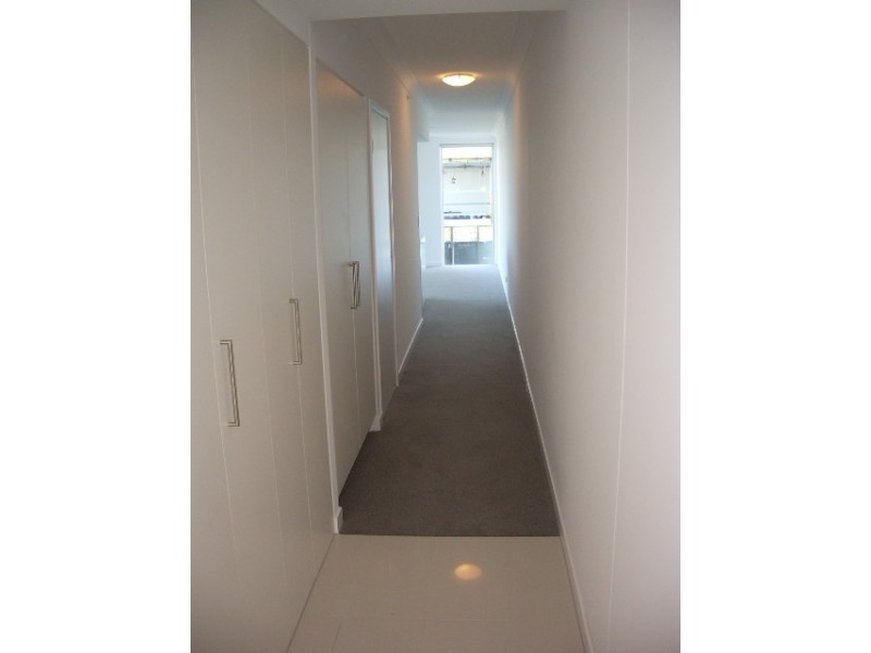 Unit 21106 Southport Central, 9 Lawson Street, Southport QLD 4215