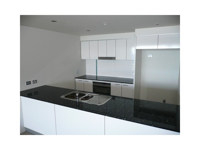 22 Surf Pde, Broadbeach QLD 4218