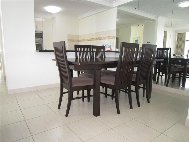 Unit 23E Peninsula, 5 Clifford Street, Surfers Paradise QLD 4217