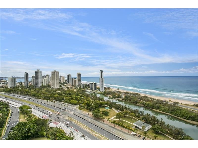 Unit 132 Atlantis East, 2 Admiralty Drive, Paradise Waters QLD 4217