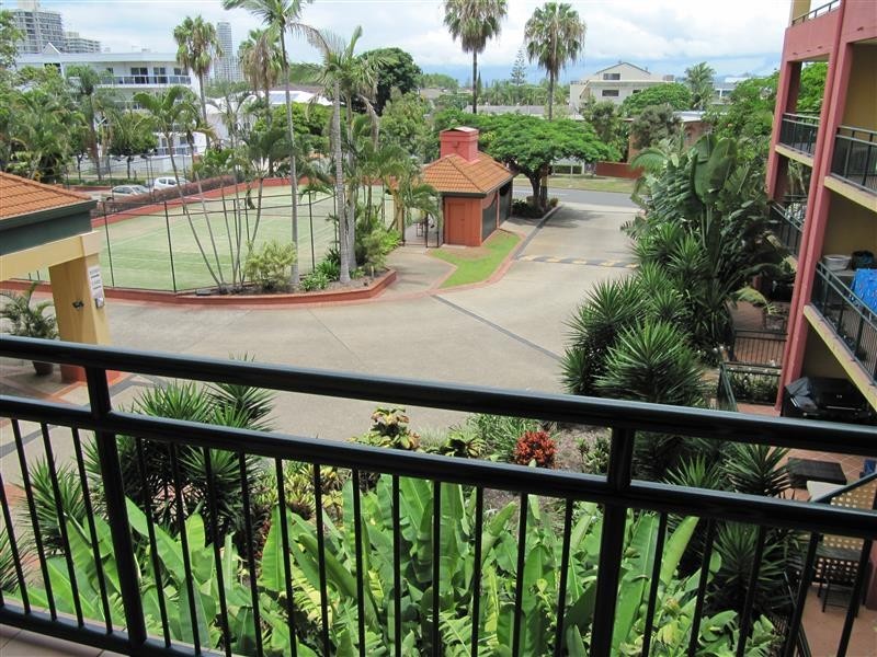 Unit 207 Paradise Island Resort, 1 Paradise Island, Surfers Paradise QLD 4217