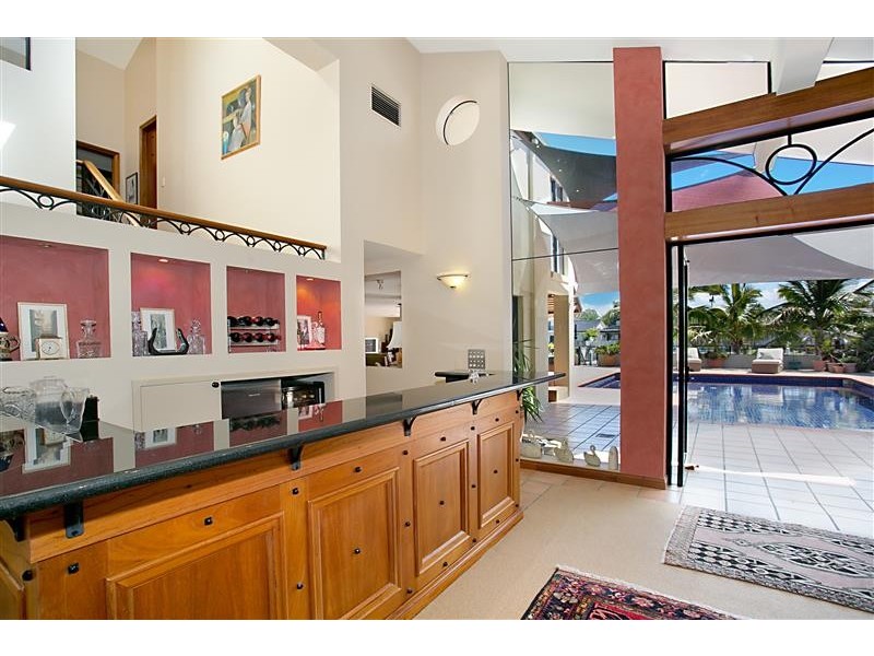 34 Norseman Court, Paradise Waters QLD 4217