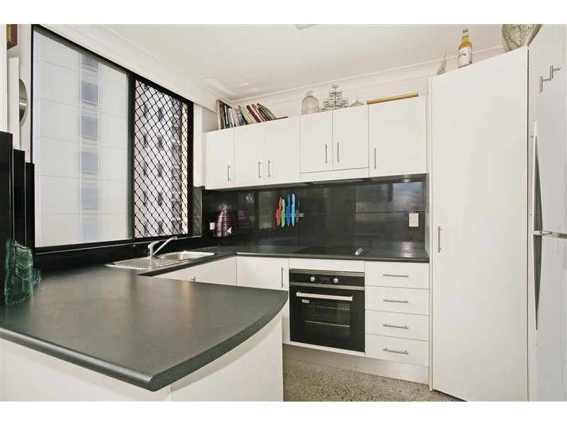 Unit 303 Oak Lodge, 3 Oak Avenue, Surfers Paradise QLD 4217