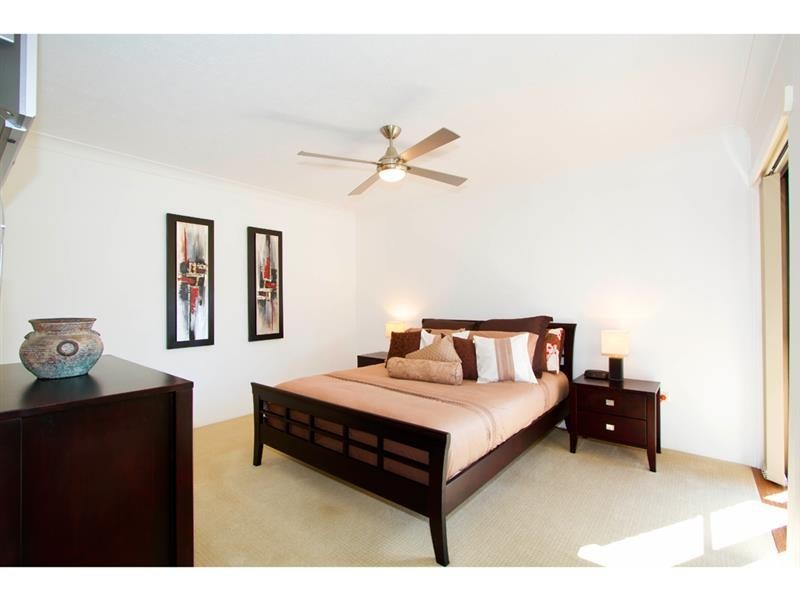 Unit 9 Kings Row North, 22 Commodore Drive, Paradise Waters QLD 4217