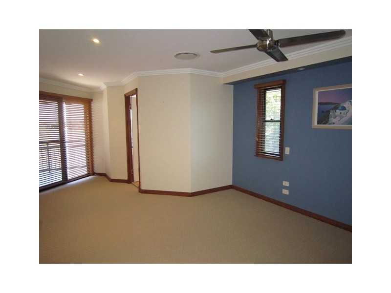 46A Sunset Blvd, Surfers Paradise QLD 4217