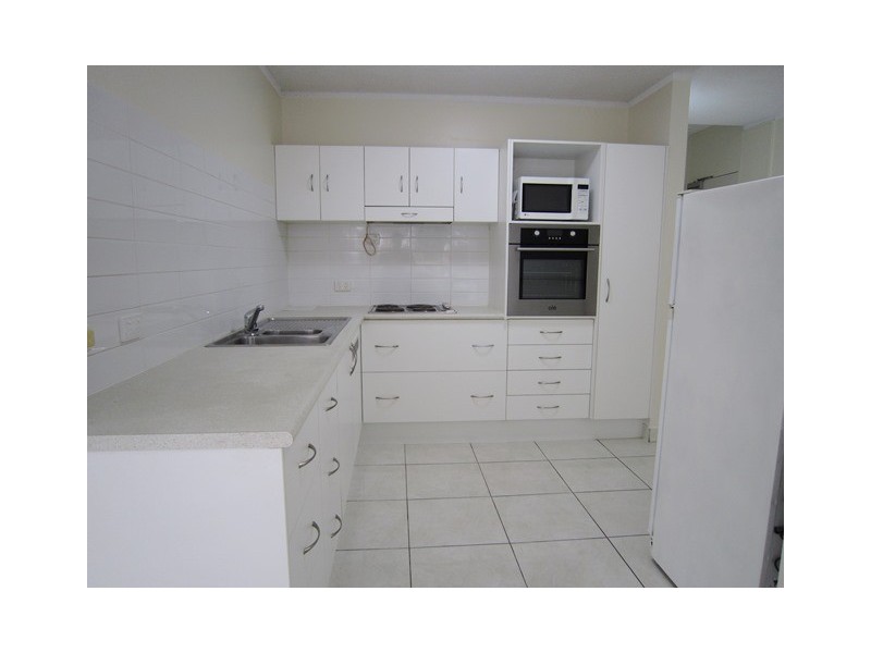 3/11 Paradise Island, Surfers Paradise QLD 4217