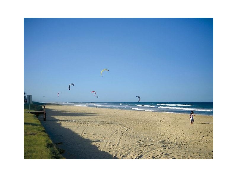 8 Frederick Street, Surfers Paradise QLD 4217