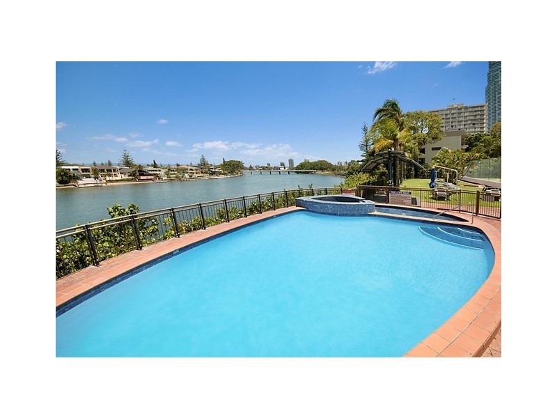 Unit 41 Silverton, 2940 Gold Coast Hwy, Surfers Paradise QLD 4217