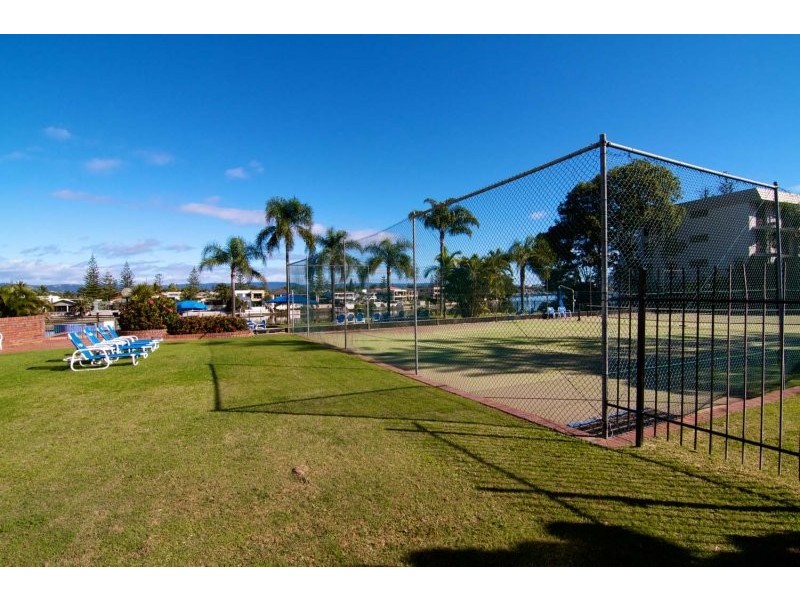 Unit 41 Silverton, 2940 Gold Coast Hwy, Surfers Paradise QLD 4217