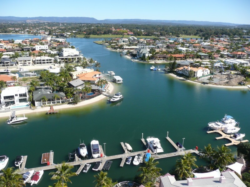 Unit 104 Grand Mariner, 12 Commodore Drive, Paradise Waters QLD 4217