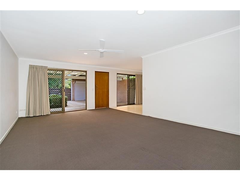 Unit 12 Fig Tree East, 81 Salerno Street, Surfers Paradise QLD 4217