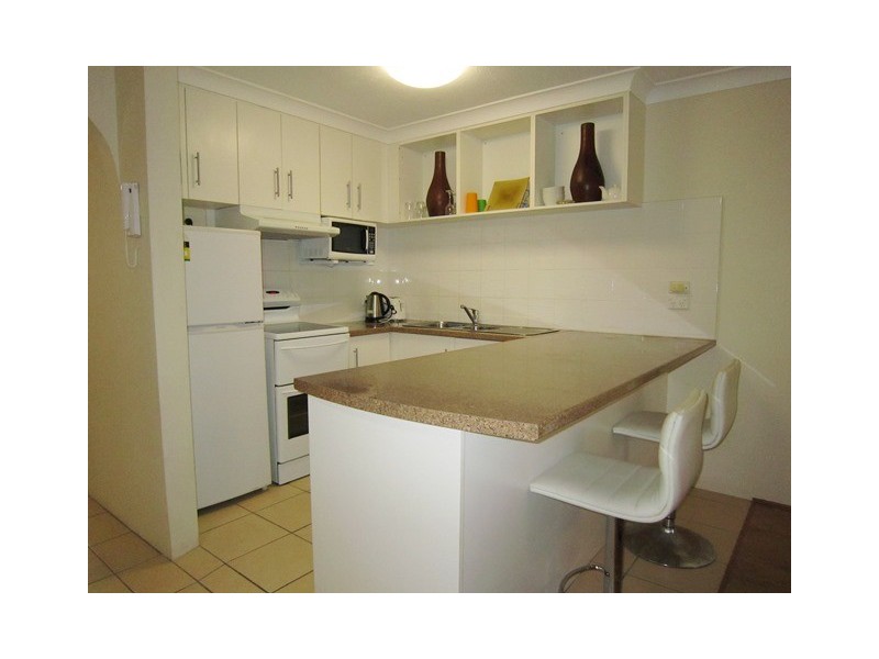 24 Hamilton Avenue, Surfers Paradise QLD 4217