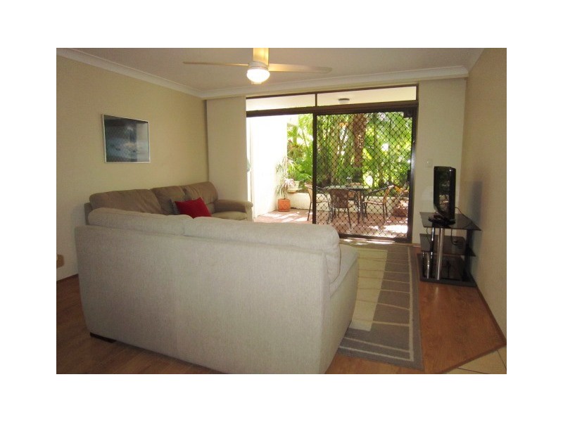 24 Hamilton Avenue, Surfers Paradise QLD 4217