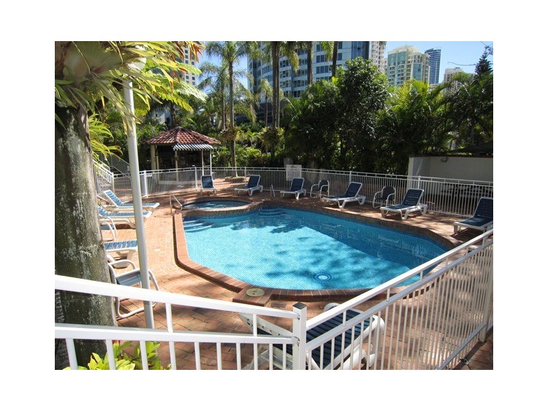 24 Hamilton Avenue, Surfers Paradise QLD 4217