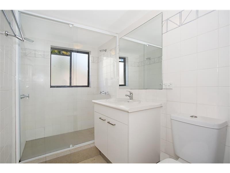 Unit 14 Surfers Boulevard, 3355 Gold Coast Hwy, Surfers Paradise QLD 4217