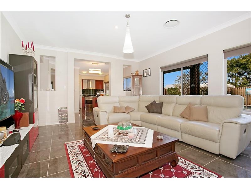 2 Formentera Street, Coombabah QLD 4216