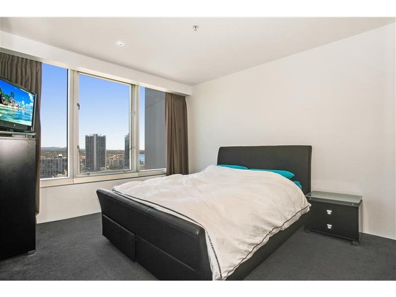 Unit 1810 Q1, 9 Hamilton Avenue, Surfers Paradise QLD 4217