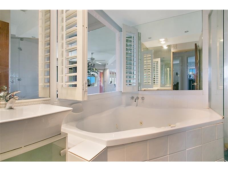 Unit 11 Anchor Down, 25 Peninsular Drive, Surfers Paradise QLD 4217