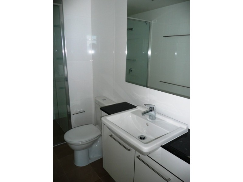 22 Surf Pde, Broadbeach QLD 4218