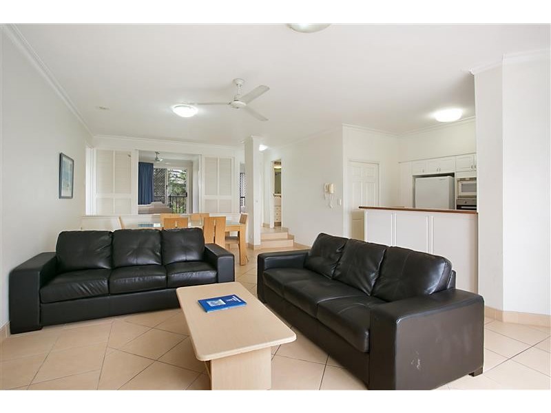 18 / 6 Northcliffe Terrace, Surfers Paradise QLD 4217