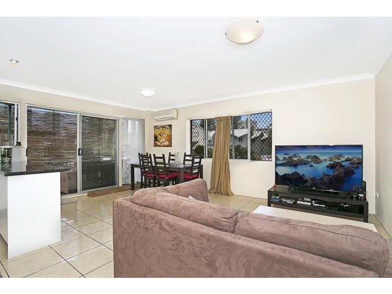 4 / 34 Peninsular Drive, Surfers Paradise QLD 4217