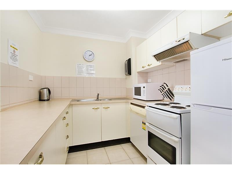 16 / 27 Peninsular Drive, Surfers Paradise QLD 4217