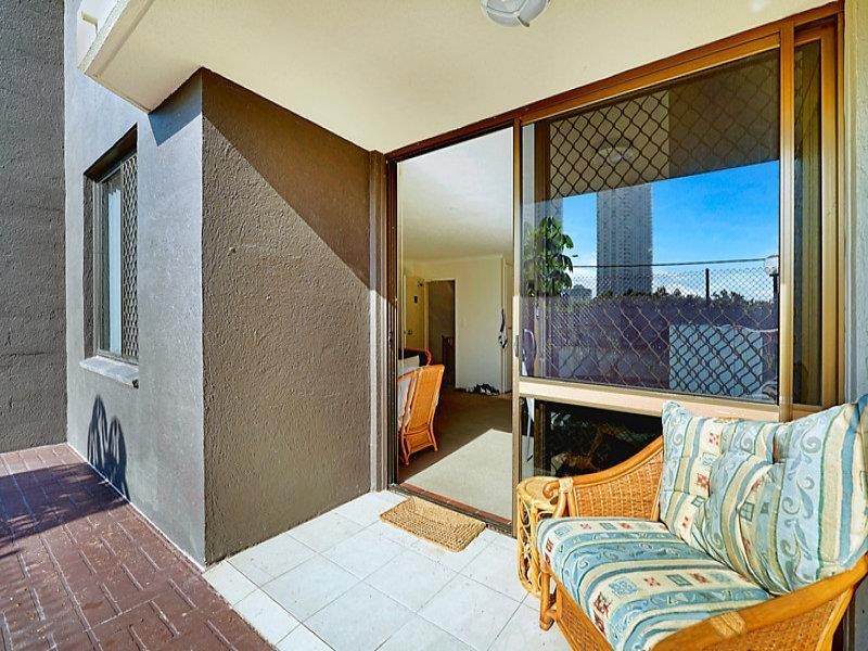 Unit 12 Surfers Boulevard, 3355 Gold Coast Highway, Surfers Paradise QLD 4217